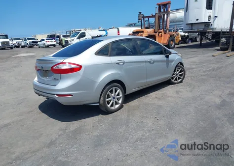 2015 Ford Fiesta Se из США, поврежденный, VIN 3FADP4BJ9FM181864
